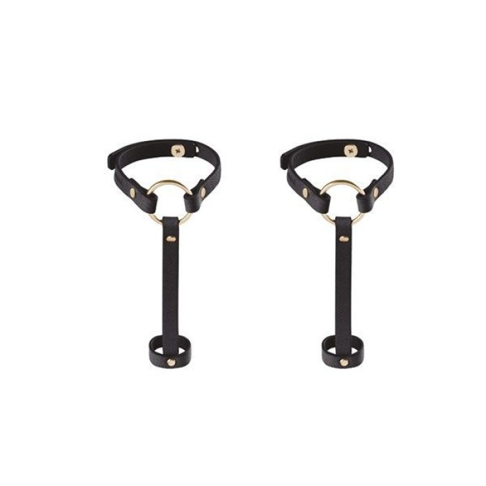 Пара браслетов на запястье и палец Bijoux Indiscrets MAZE Hand Bracelet Harness Black, экокожа