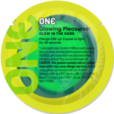 Презерватив ONE Glowing Pleasures, 1 шт, светится в темноте, со смазкой